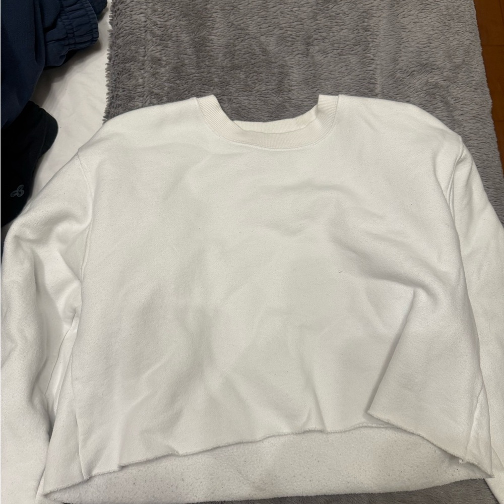 White tna cropped sweater